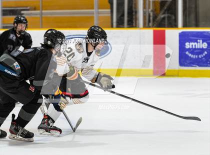 Thumbnail 3 in Mount Juliet vs Ravenwood photogallery.