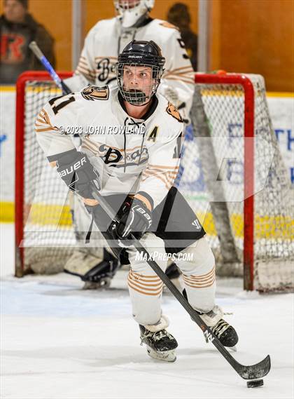 Thumbnail 3 in Mount Juliet vs Ravenwood photogallery.
