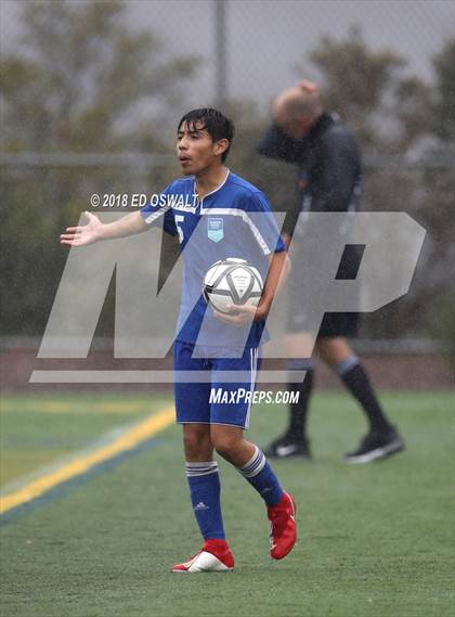 Thumbnail 1 in Head-Royce vs. Making Waves Academy (CIF NCS D2 Final) photogallery.