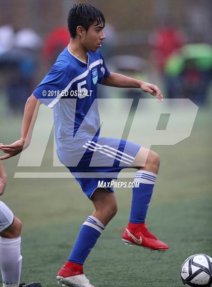 Thumbnail 1 in Head-Royce vs. Making Waves Academy (CIF NCS D2 Final) photogallery.
