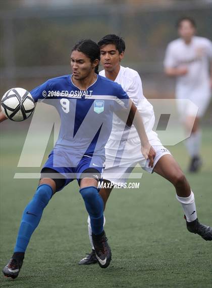 Thumbnail 2 in Head-Royce vs. Making Waves Academy (CIF NCS D2 Final) photogallery.