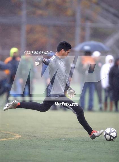 Thumbnail 3 in Head-Royce vs. Making Waves Academy (CIF NCS D2 Final) photogallery.