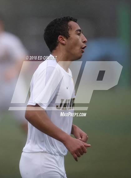 Thumbnail 3 in Head-Royce vs. Making Waves Academy (CIF NCS D2 Final) photogallery.