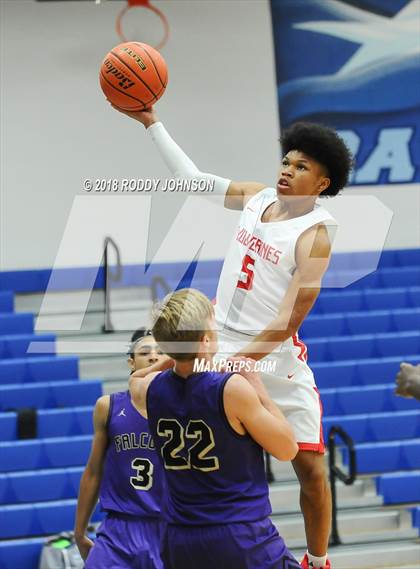 Thumbnail 1 in Clear Brook vs. Timber Creek (McDonald's Texas Invitational) photogallery.
