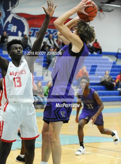 Thumbnail 3 in Clear Brook vs. Timber Creek (McDonald's Texas Invitational) photogallery.
