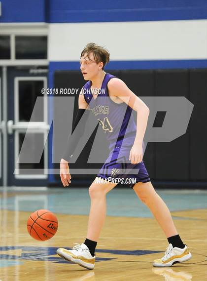 Thumbnail 3 in Clear Brook vs. Timber Creek (McDonald's Texas Invitational) photogallery.