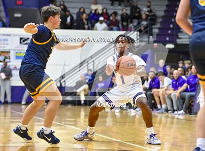 Thumbnail 3 in Delta @ Muncie Central photogallery.