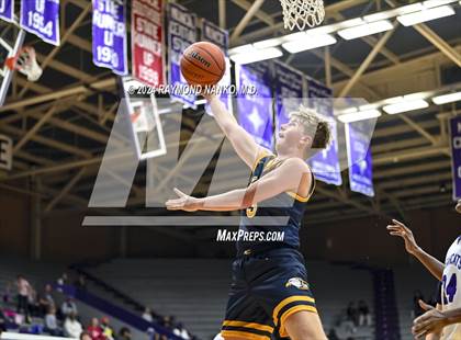 Thumbnail 1 in Delta @ Muncie Central photogallery.