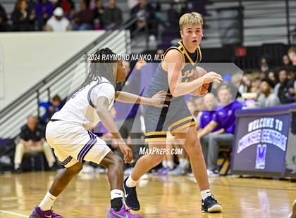 Thumbnail 3 in Delta @ Muncie Central photogallery.