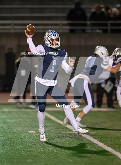Thumbnail 1 in Cambridge vs. Cartersville (GHSA 5A Round 2 Playoff) photogallery.