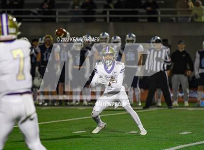 Thumbnail 3 in Cambridge vs. Cartersville (GHSA 5A Round 2 Playoff) photogallery.