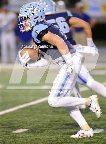 Thumbnail 2 in Serra vs. Corona del Mar (CIF State D1A Final) photogallery.