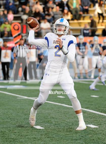 Thumbnail 2 in Serra vs. Corona del Mar (CIF State D1A Final) photogallery.