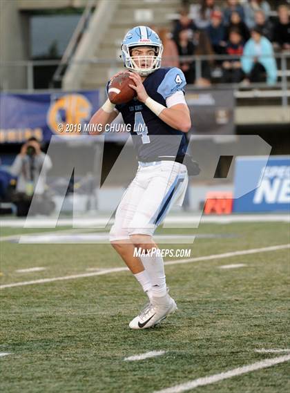 Thumbnail 1 in Serra vs. Corona del Mar (CIF State D1A Final) photogallery.