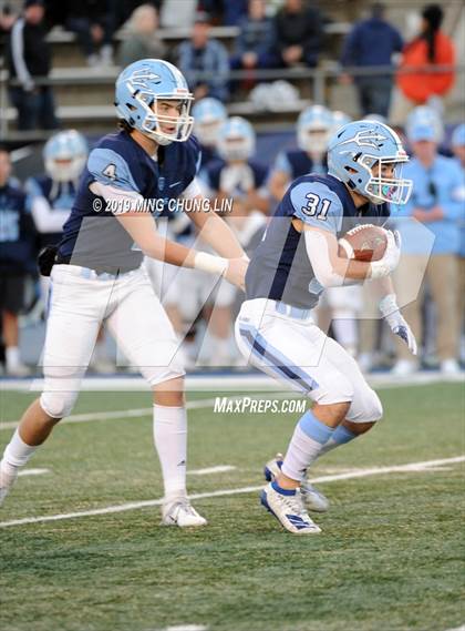 Thumbnail 3 in Serra vs. Corona del Mar (CIF State D1A Final) photogallery.