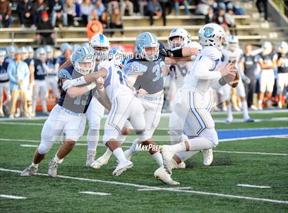 Thumbnail 2 in Serra vs. Corona del Mar (CIF State D1A Final) photogallery.