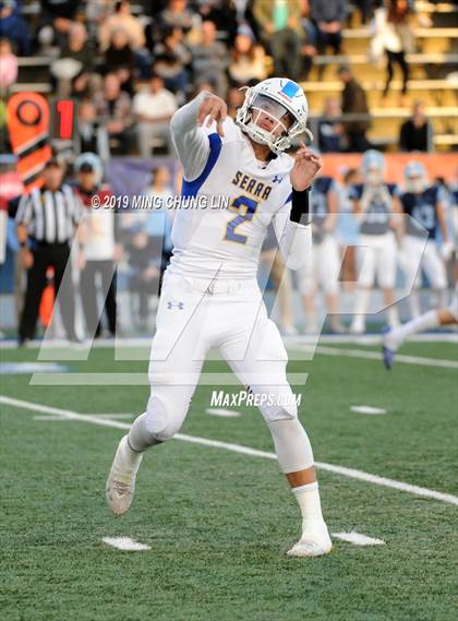 Thumbnail 3 in Serra vs. Corona del Mar (CIF State D1A Final) photogallery.