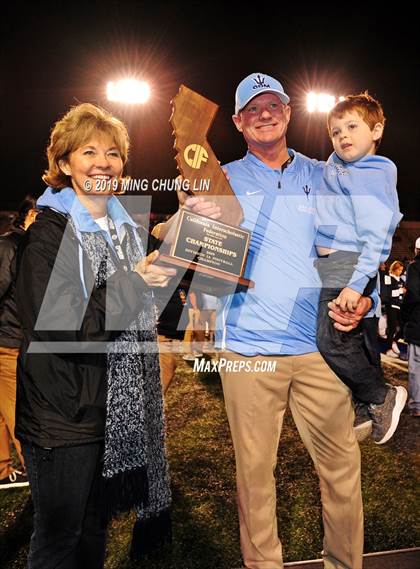 Thumbnail 2 in Serra vs. Corona del Mar (CIF State D1A Final) photogallery.