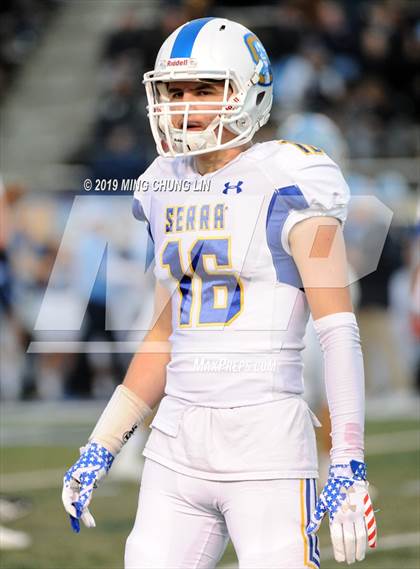 Thumbnail 2 in Serra vs. Corona del Mar (CIF State D1A Final) photogallery.