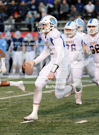 Thumbnail 1 in Serra vs. Corona del Mar (CIF State D1A Final) photogallery.