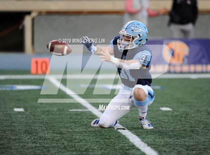 Thumbnail 1 in Serra vs. Corona del Mar (CIF State D1A Final) photogallery.