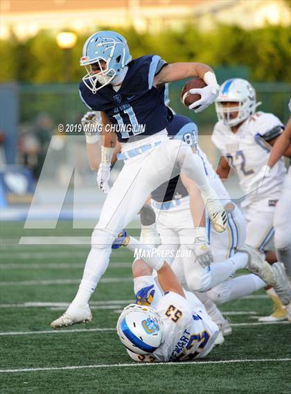 Thumbnail 2 in Serra vs. Corona del Mar (CIF State D1A Final) photogallery.