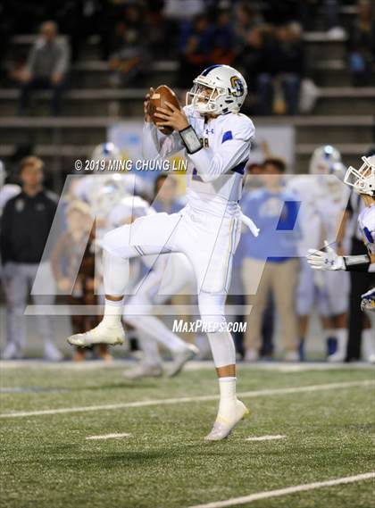 Thumbnail 3 in Serra vs. Corona del Mar (CIF State D1A Final) photogallery.