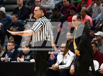 Thumbnail 3 in Belleville West vs. Webster Groves photogallery.