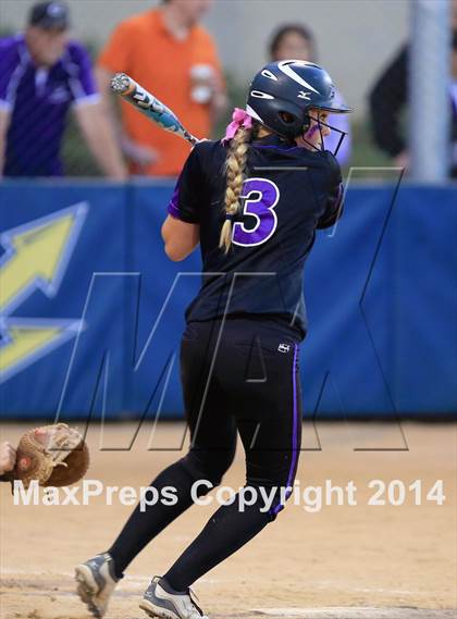 Thumbnail 1 in Carlsbad vs. Bonita Vista (CIF-SDS Open Division Final) photogallery.