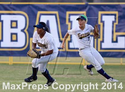Thumbnail 1 in Carlsbad vs. Bonita Vista (CIF-SDS Open Division Final) photogallery.