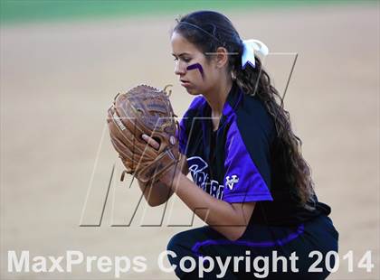 Thumbnail 2 in Carlsbad vs. Bonita Vista (CIF-SDS Open Division Final) photogallery.