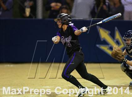 Thumbnail 2 in Carlsbad vs. Bonita Vista (CIF-SDS Open Division Final) photogallery.