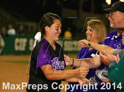 Thumbnail 3 in Carlsbad vs. Bonita Vista (CIF-SDS Open Division Final) photogallery.