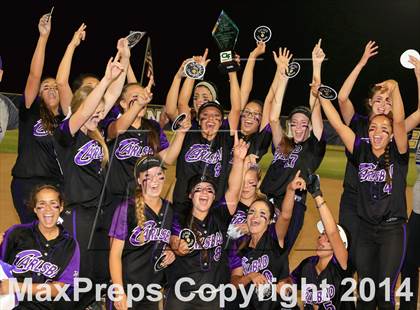 Thumbnail 3 in Carlsbad vs. Bonita Vista (CIF-SDS Open Division Final) photogallery.