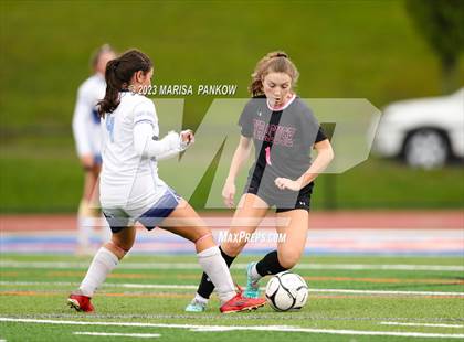 Thumbnail 3 in Bishop Grimes vs Syracuse United photogallery.