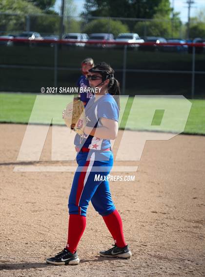 Thumbnail 2 in Frankfort @ Western Boone photogallery.