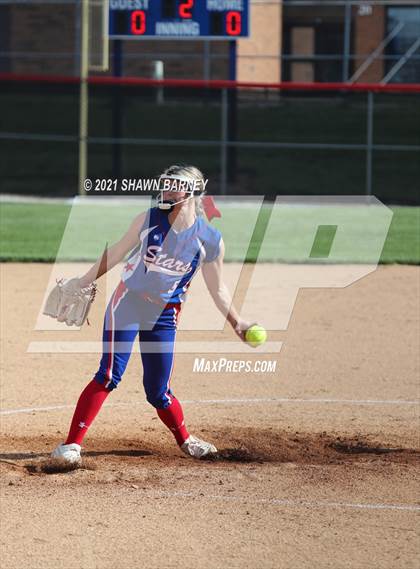Thumbnail 3 in Frankfort @ Western Boone photogallery.