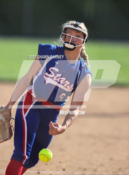 Thumbnail 3 in Frankfort @ Western Boone photogallery.