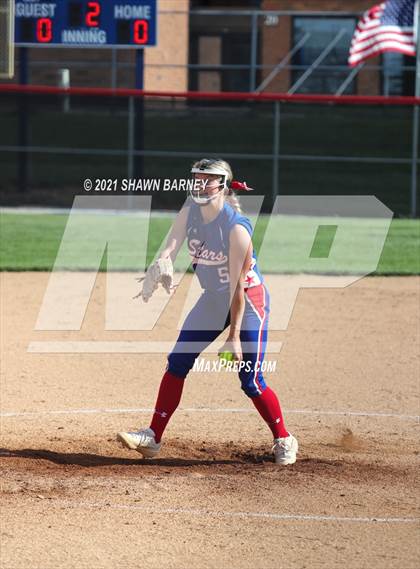 Thumbnail 3 in Frankfort @ Western Boone photogallery.