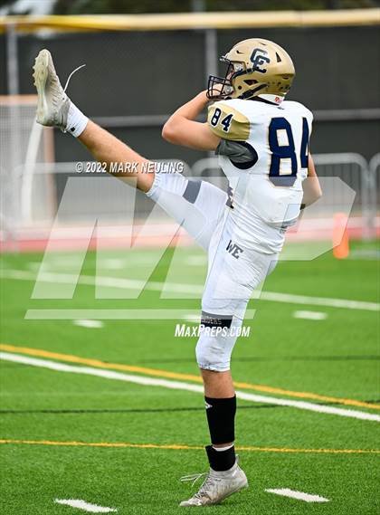Thumbnail 3 in Central Catholic @ Serra photogallery.