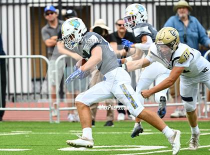 Thumbnail 3 in Central Catholic @ Serra photogallery.