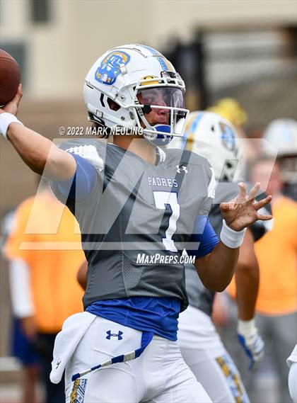 Thumbnail 1 in Central Catholic @ Serra photogallery.