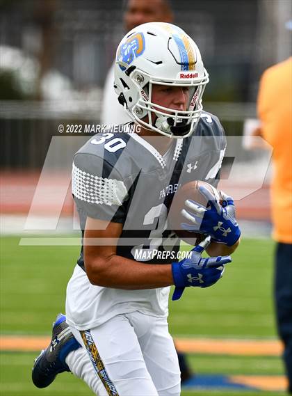 Thumbnail 2 in Central Catholic @ Serra photogallery.