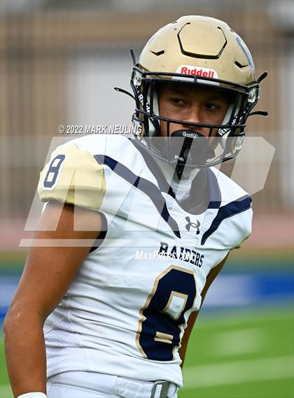 Thumbnail 2 in Central Catholic @ Serra photogallery.