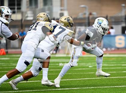 Thumbnail 1 in Central Catholic @ Serra photogallery.