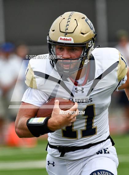 Thumbnail 1 in Central Catholic @ Serra photogallery.
