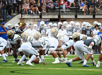 Thumbnail 3 in Central Catholic @ Serra photogallery.