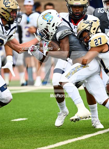 Thumbnail 2 in Central Catholic @ Serra photogallery.