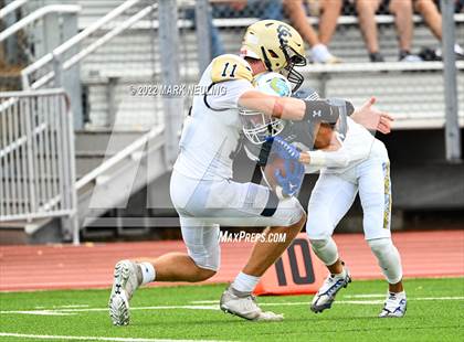 Thumbnail 1 in Central Catholic @ Serra photogallery.