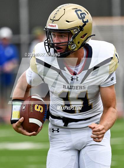Thumbnail 2 in Central Catholic @ Serra photogallery.